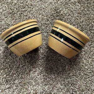 Vintage Set of 2 Americana General Small Bowls